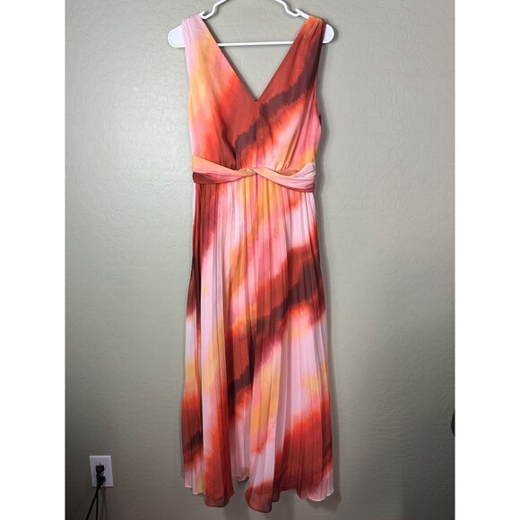NWT Donna Morgan Women's Sleeveless Pleated Skirt Maxi Dress, Soft Creme/Rust 8 - Picture 2 of 9